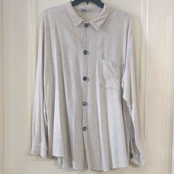 Vintage CP Shades button down blouse. Like new! - Picture 1 of 11